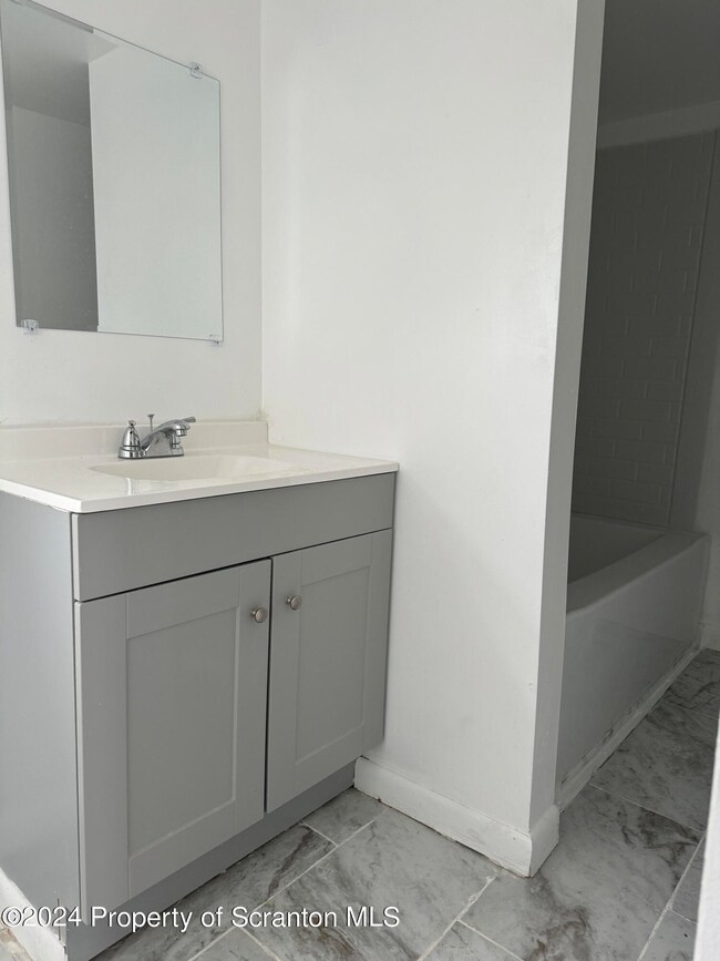 1745 Clearview St, Scranton, PA 18508 - photo 5