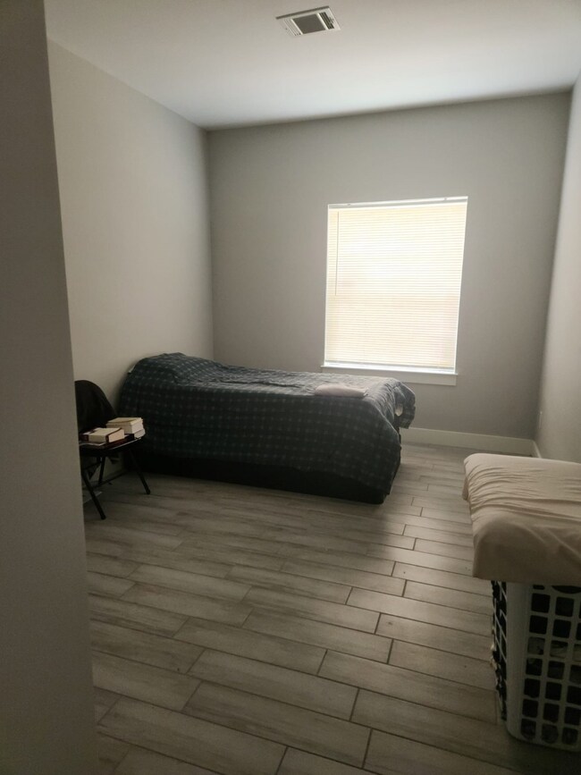 3521 Toliver St, Houston, TX 77093 - photo 6