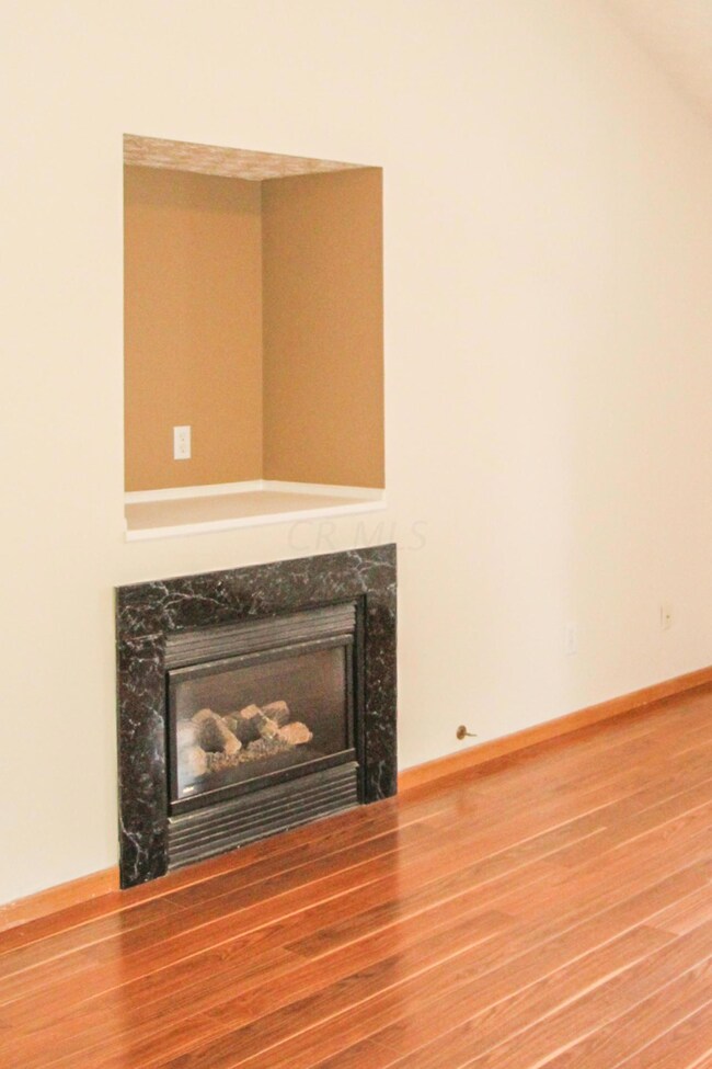 GREAT ROOM (1)