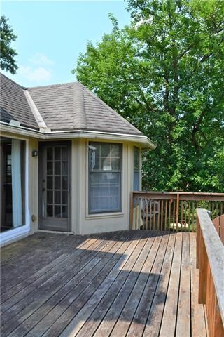 1301 NW Porter Dr, Blue Springs, MO 64015 - photo 7