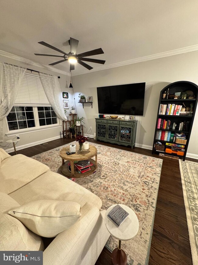 210 Lantern Dr unit 104, Doylestown, PA 18901 - photo 4