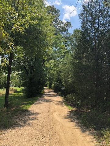 307 Akinbac Rd, Clover, SC 29710 - photo 3