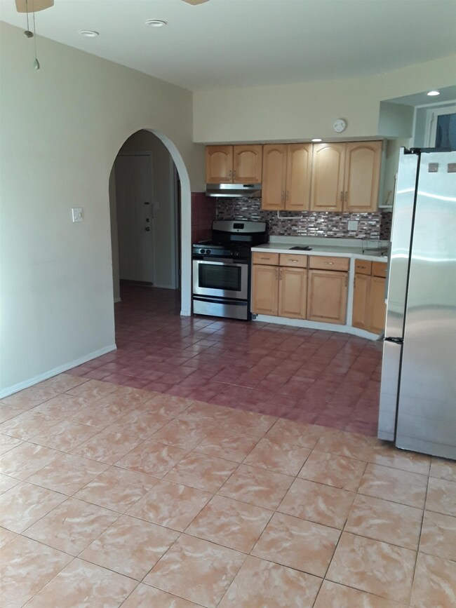 212 48th St unit 4, Union City, NJ 07087 - photo 3