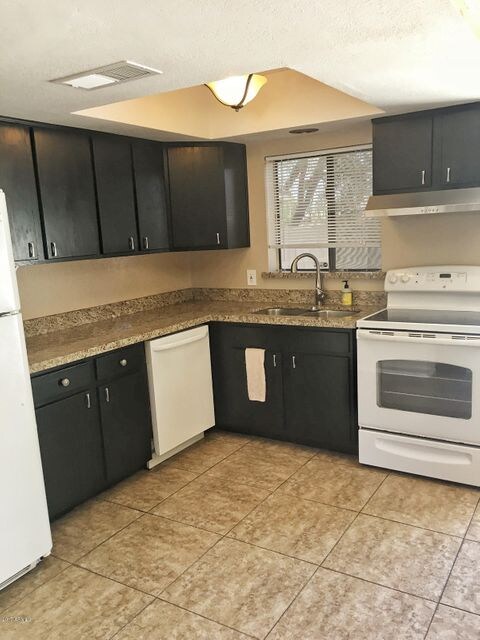 kitchen2