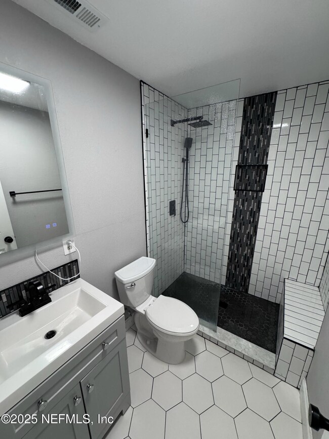 2526 Bremen Ct, Jacksonville, FL 32216 - photo 7