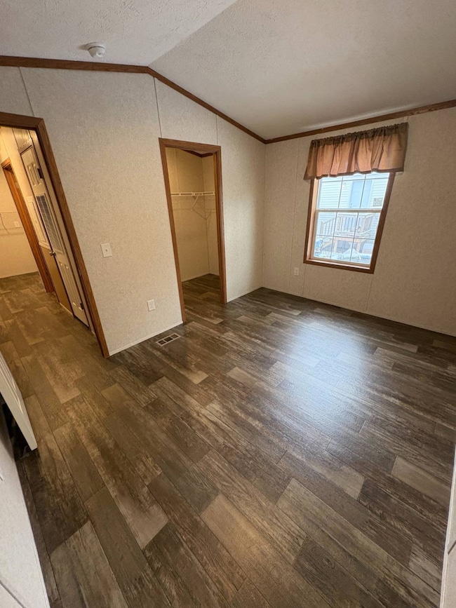 328 W 53rd St unit 18, Anderson, IN 46013 - photo 4