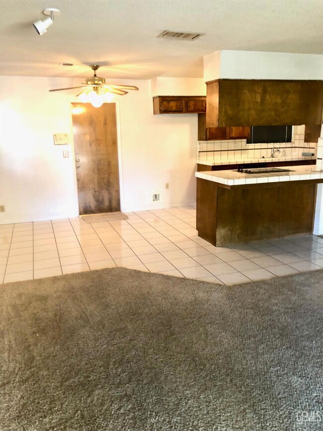 2550 Sycamore Ct, Wasco, CA 93280 - photo 7