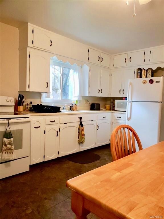 2794 Stenzel Ave, North Tonawanda, NY 14120 - photo 5