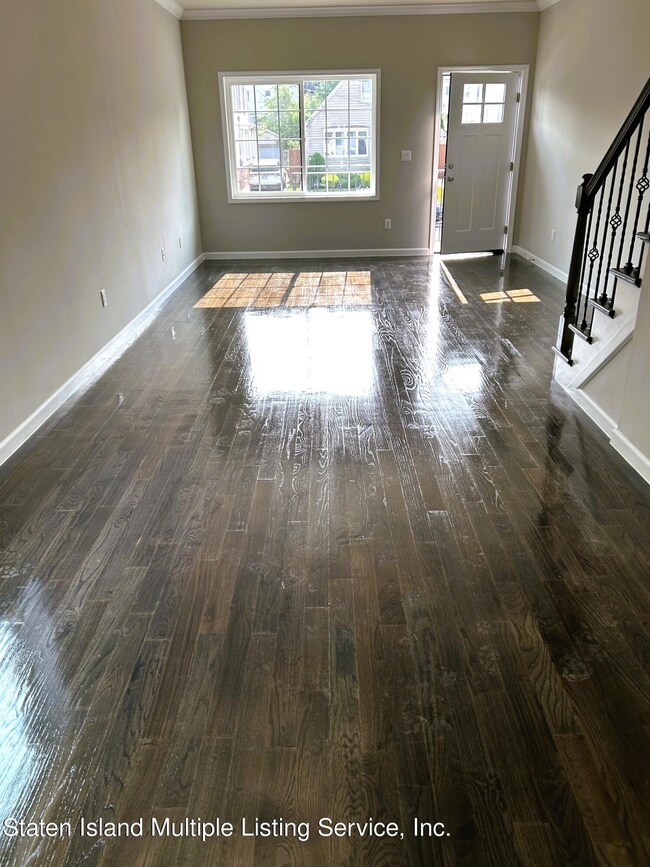 40 Wheeler Ave, Staten Island, NY 10314 - photo 4