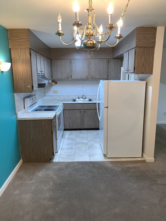 62 Jacqueline Rd unit 11, Waltham, MA 02452 - photo 5