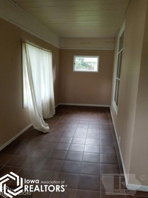 706 7th Ave, Shenandoah, IA 51601 - photo 4