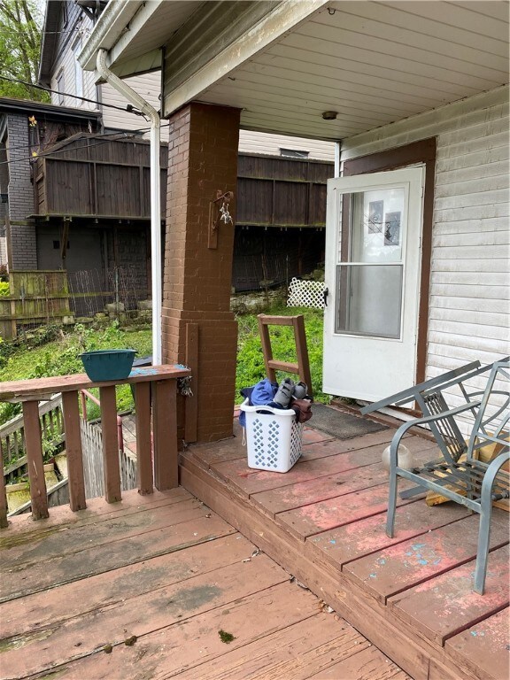 48 Walnut St, Aliquippa, PA 15001 - photo 4