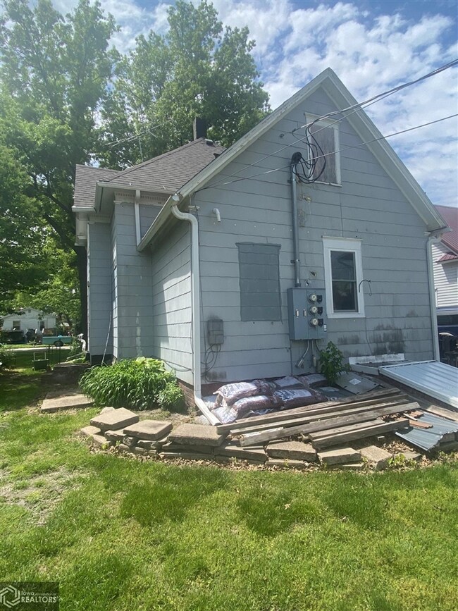 707 8th Ave, Shenandoah, IA 51601 - photo 5