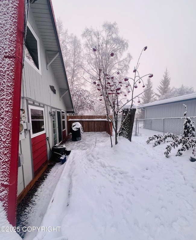 6550 Imlach Dr, Anchorage, AK 99502 - photo 4