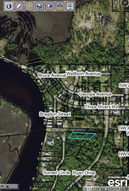 1014 Sunset Cir, Carrabelle, FL 32322 - photo 4