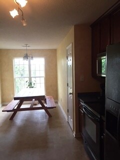 520 Arrie Dr, Byron, GA 31008 - photo 5