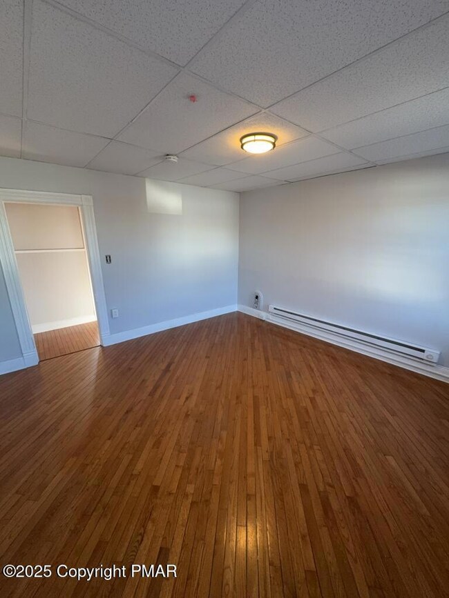 746 River St unit 2, Scranton, PA 18505 - photo 3