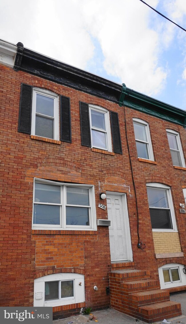 208 S Haven St, Baltimore, MD 21224 - photo 2