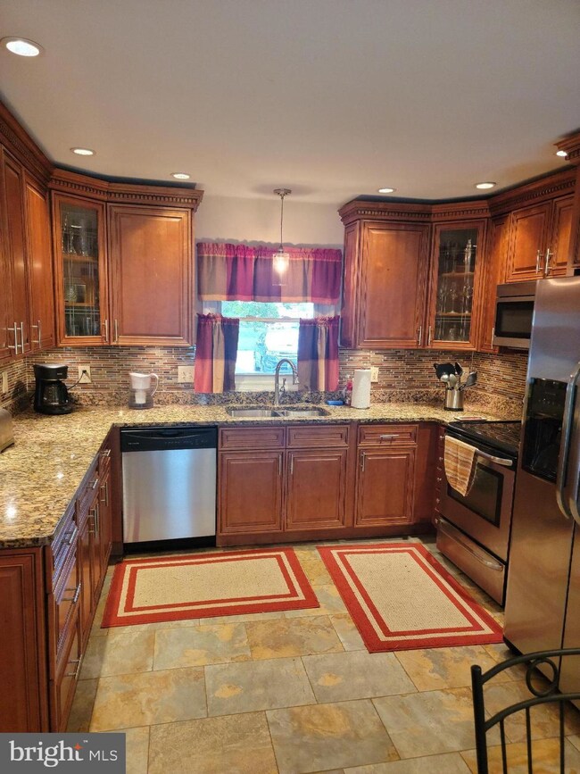 13504 Youngwood Turn, Bowie, MD 20715 - photo 5