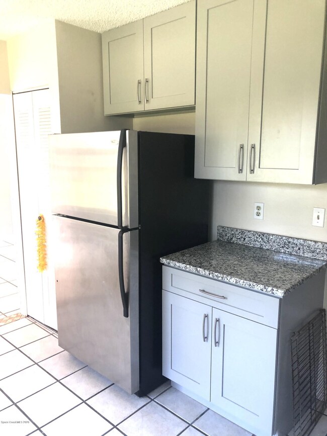 D1D8A254-4803-444A-8D86-DF8A2ACC6558