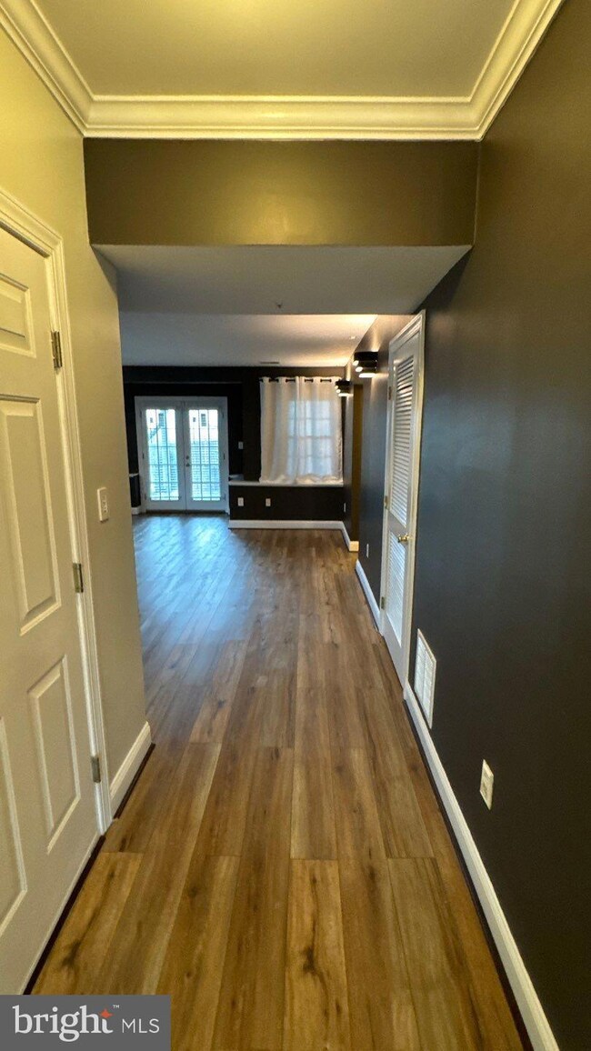 5910 Fox Glen Ct, Elkridge, MD 21075 - photo 4