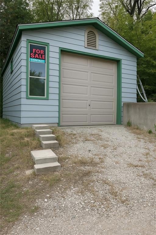 8840 E Wilson Rd, Independence, MO 64053 - photo 2