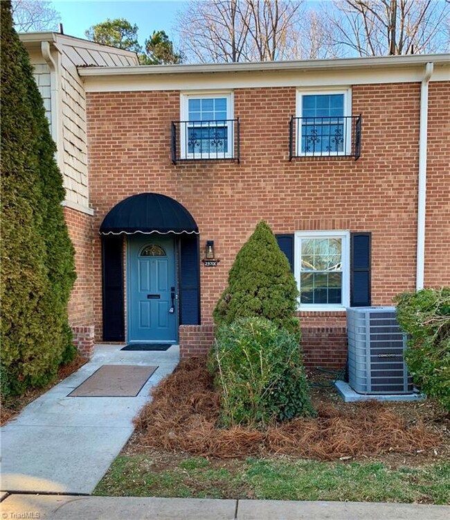 Charming 3 BR Townhome