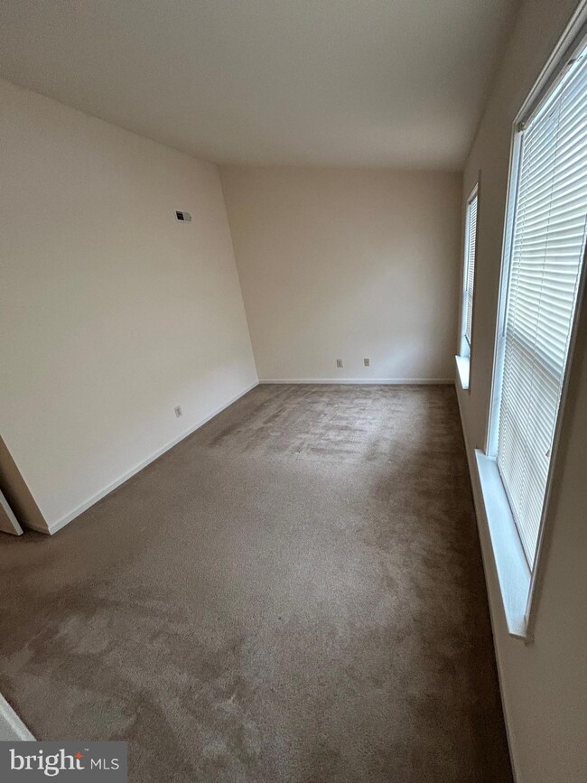 420 W 8th St unit 6, Lansdale, PA 19446 - photo 7