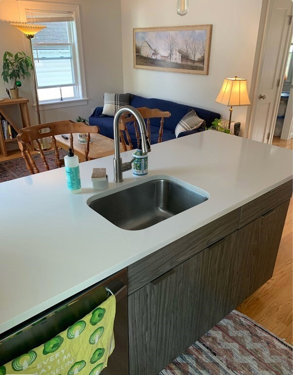 33 Upham St unit 3, Salem, MA 01970 - photo 2