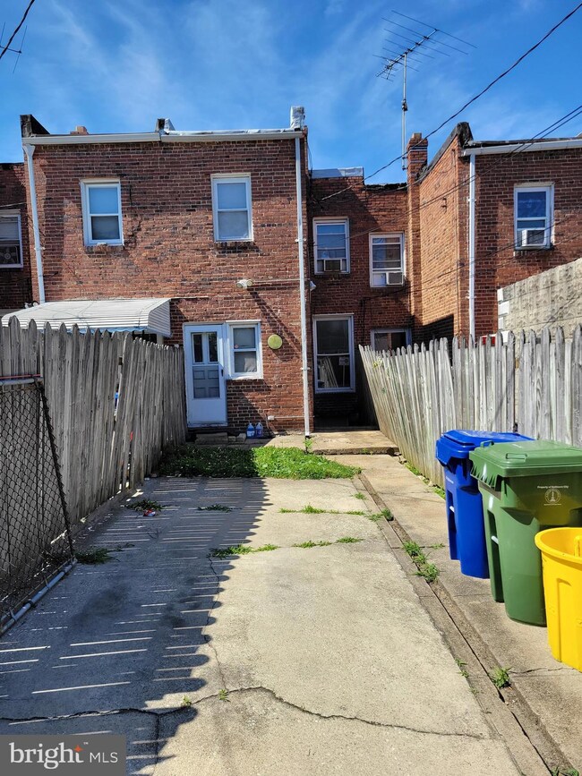 4003 Colborne Rd, Baltimore, MD 21229 - photo 4