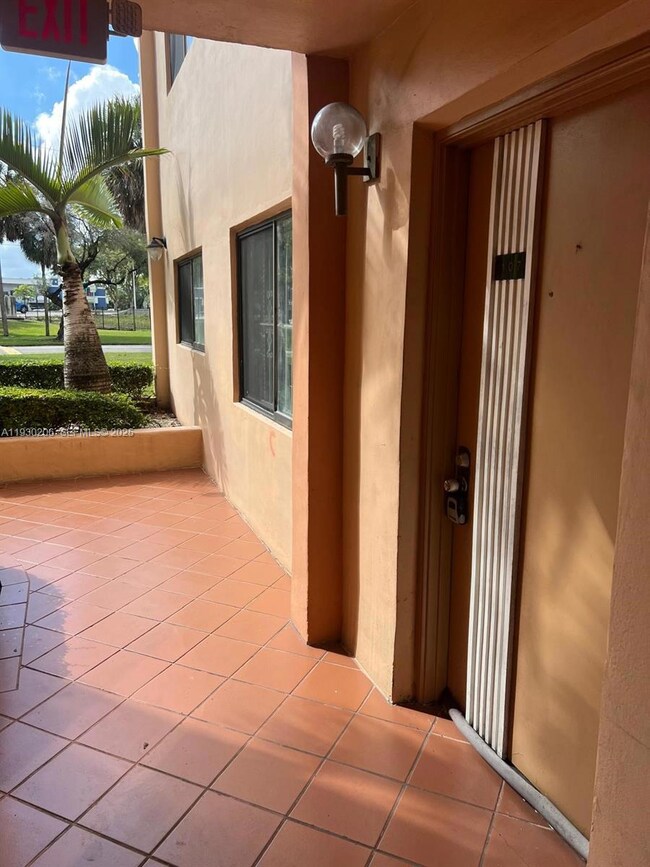 8600 SW 133rd Ave Rd unit 107, Miami, FL 33183 - photo 2