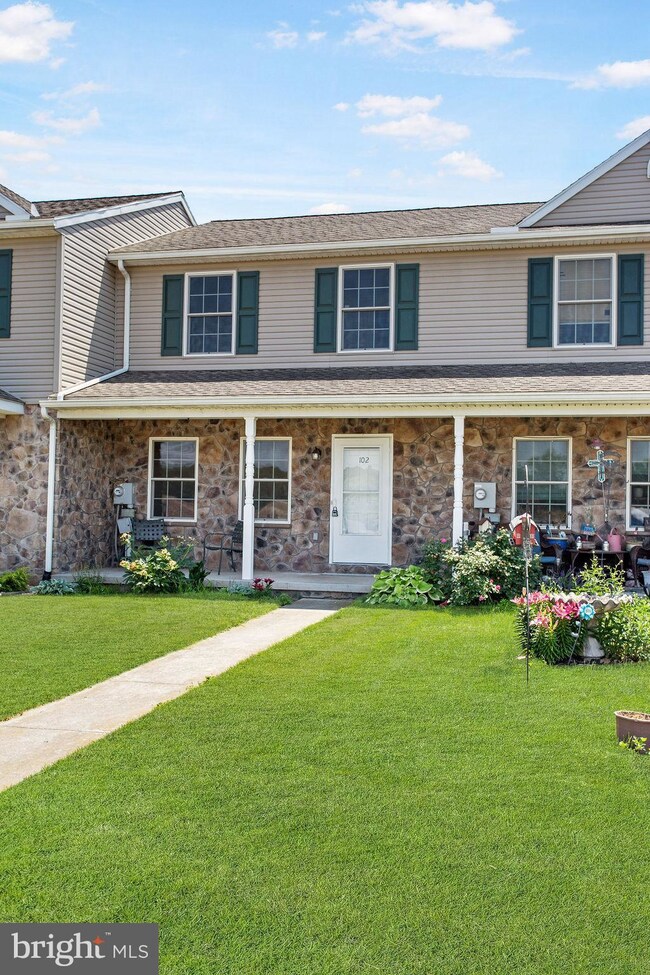 102 Cannon Ln unit 136, Gettysburg, PA 17325 - photo 2