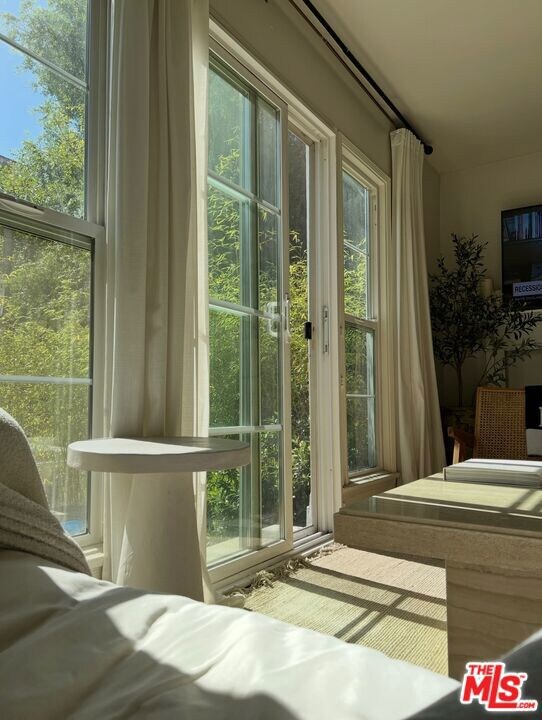 133 S Crescent Dr unit 1, Beverly Hills, CA 90212 - photo 7