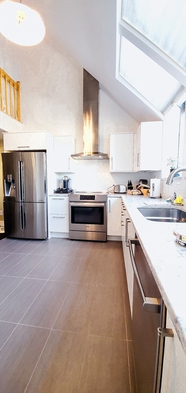 4 Chester St unit D, Cambridge, MA 02140 - photo 4