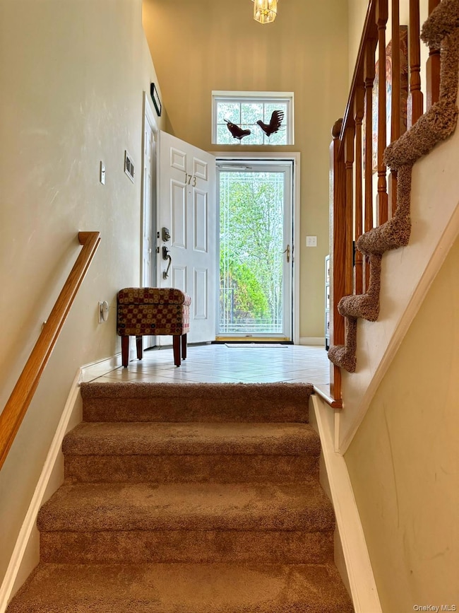 173 Isis Dr unit 3C, Newburgh, NY 12550 - photo 3