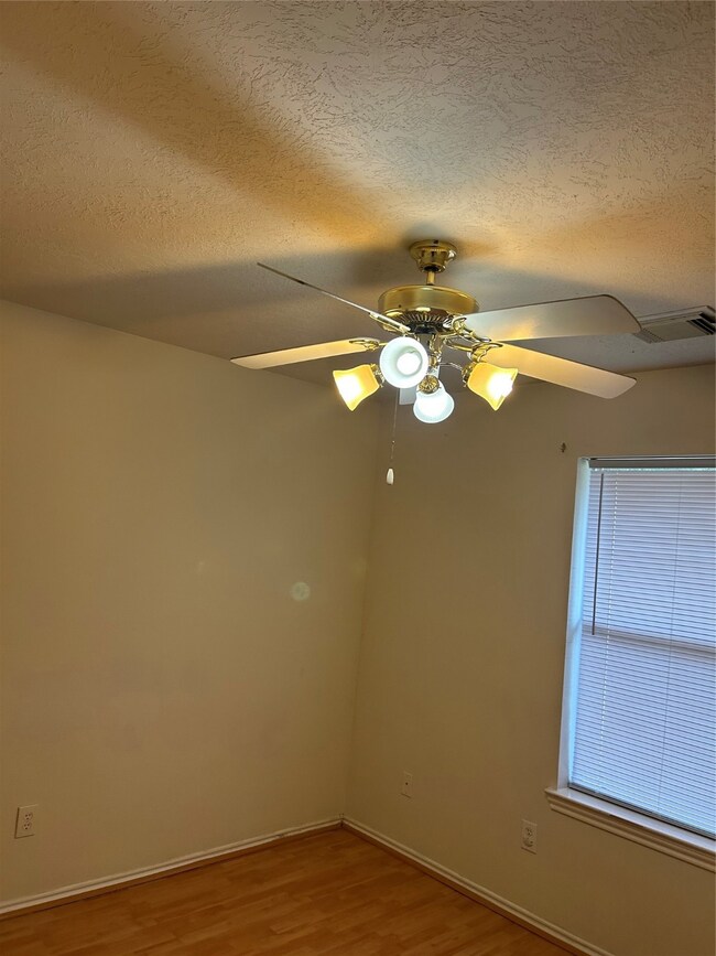 5108 Caprock Dr, Pearland, TX 77584 - photo 7