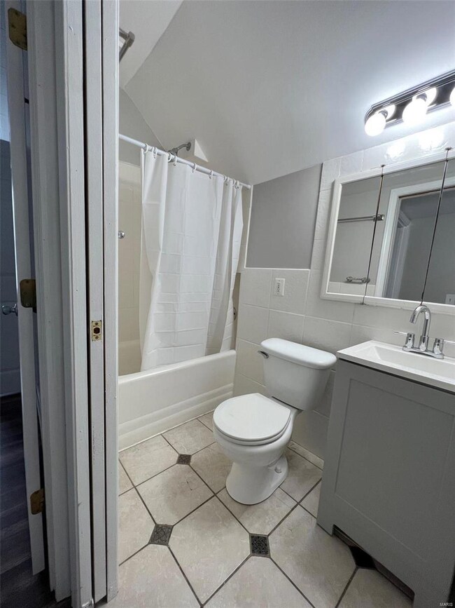 113 E 3rd St unit B, O Fallon, IL 62269 - photo 7