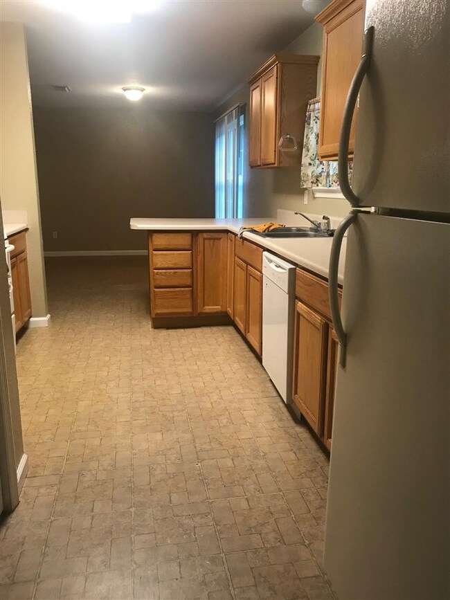 57 Hollywood Way, Crawfordville, FL 32327 - photo 2