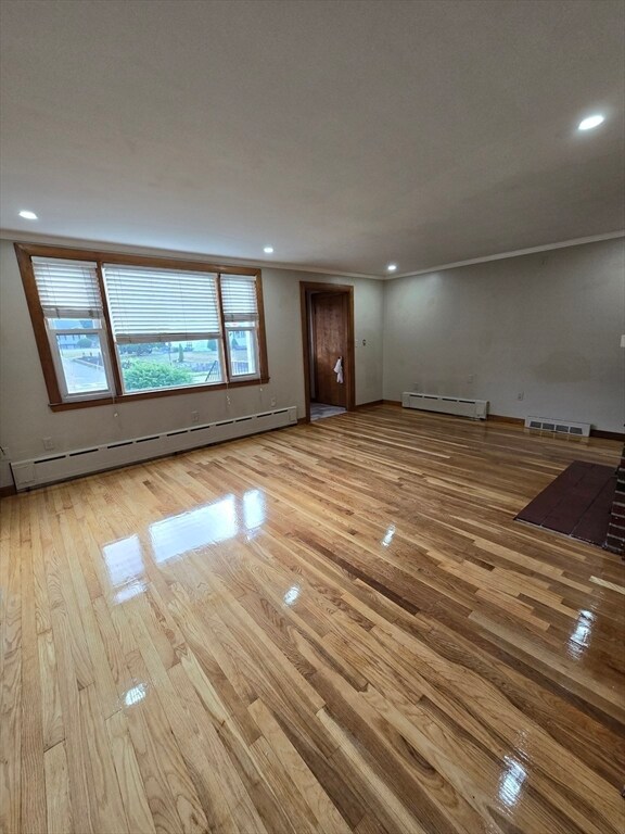 478 Central St unit 1, Saugus, MA 01906 - photo 2