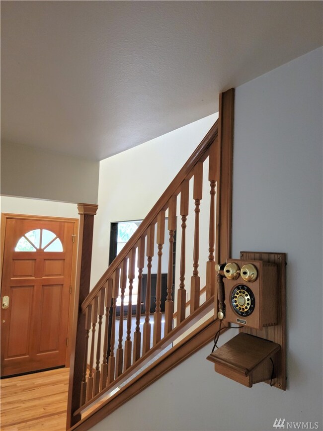 5717 182nd St NW, Stanwood, WA 98292 - photo 7