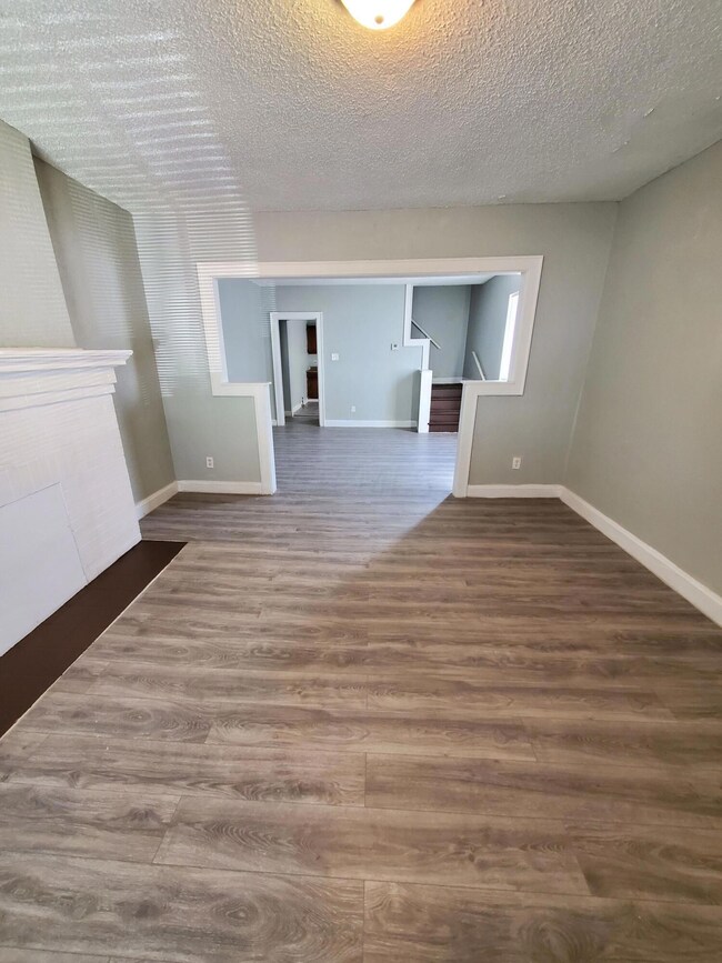 1107 E. 22nd Ave. 3