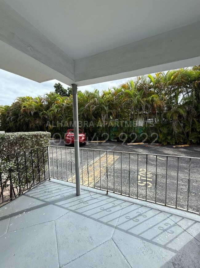 3100 W Flagler St unit 114, Miami, FL 33135 - photo 6