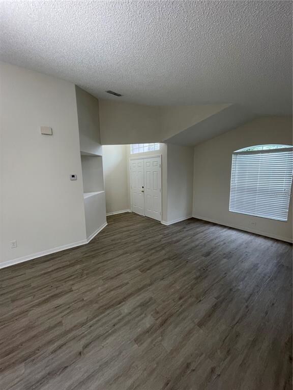 559 Brayton Ln, Davenport, FL 33897 - photo 2