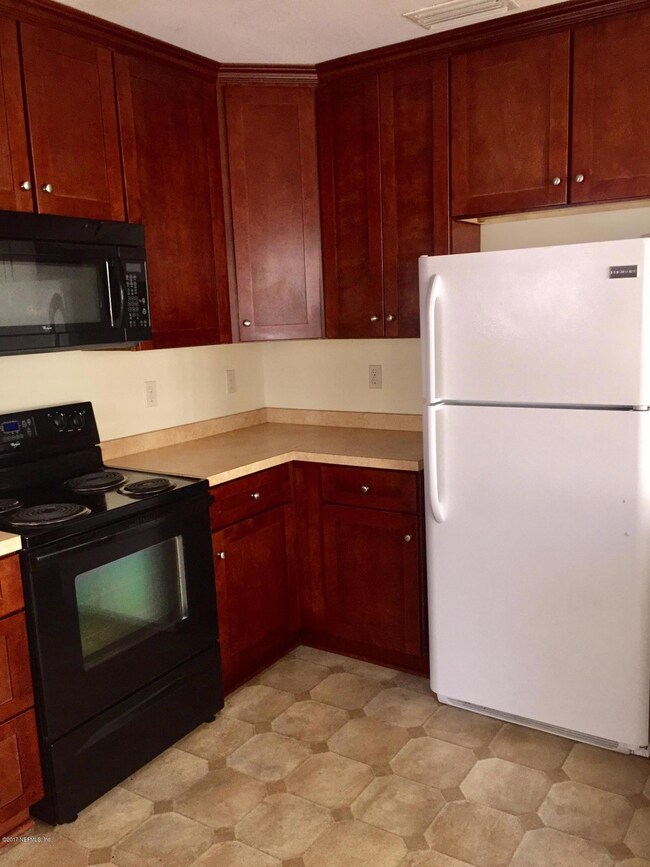 5317 Fremont St, Jacksonville, FL 32210 - photo 7