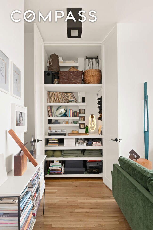 Clinton Mews unit 6E, Clinton Hill, NY 11205 - photo 4