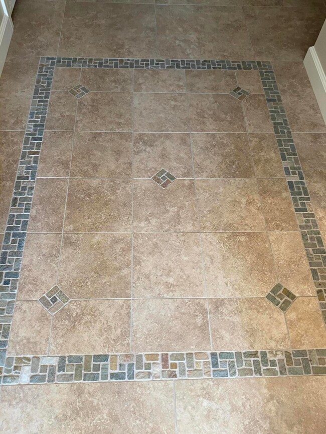 Home Entrance w/beautiful tilework