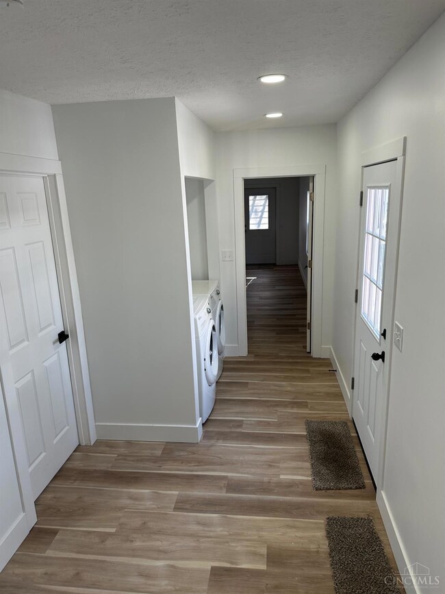 1935 Howell Ave, Hamilton, OH 45011 - photo 4