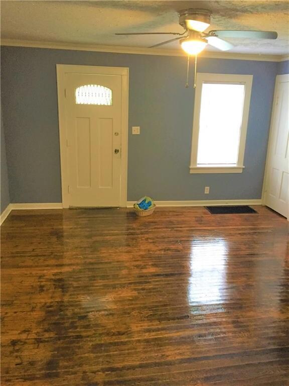 1618 W 10th St, Anderson, IN 46016 - photo 3