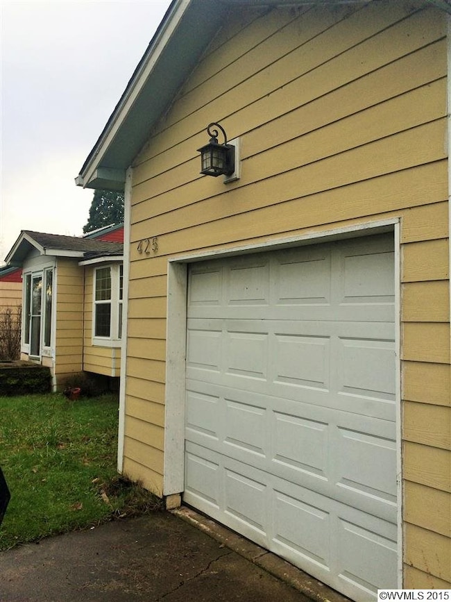 425 SE Alexander Ave, Corvallis, OR 97333 - photo 2