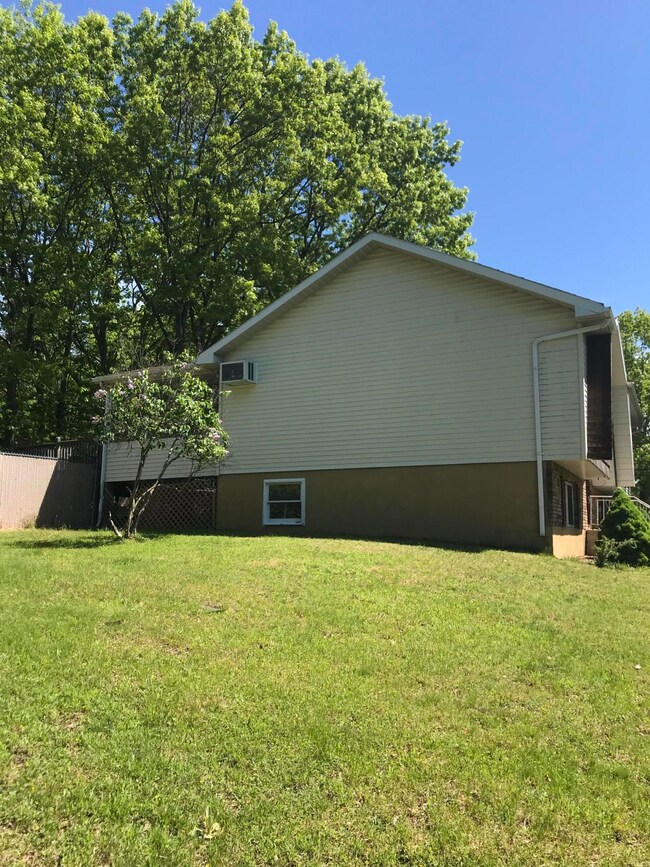 163 Municipal Dr, Bushkill, PA 18324 - photo 3